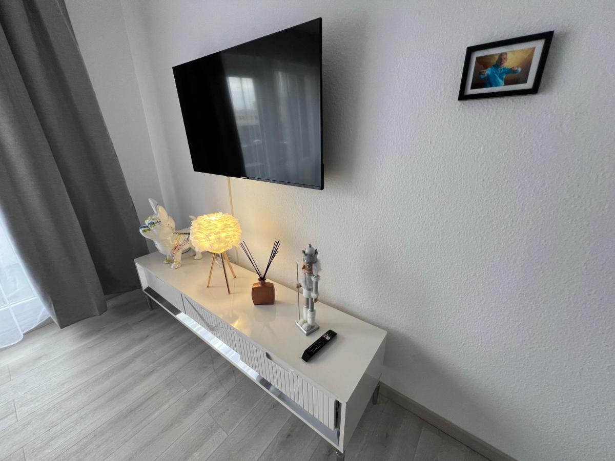 Le Cannois, Appartement De Star 3 Chambres Mulhouse Bagian luar foto